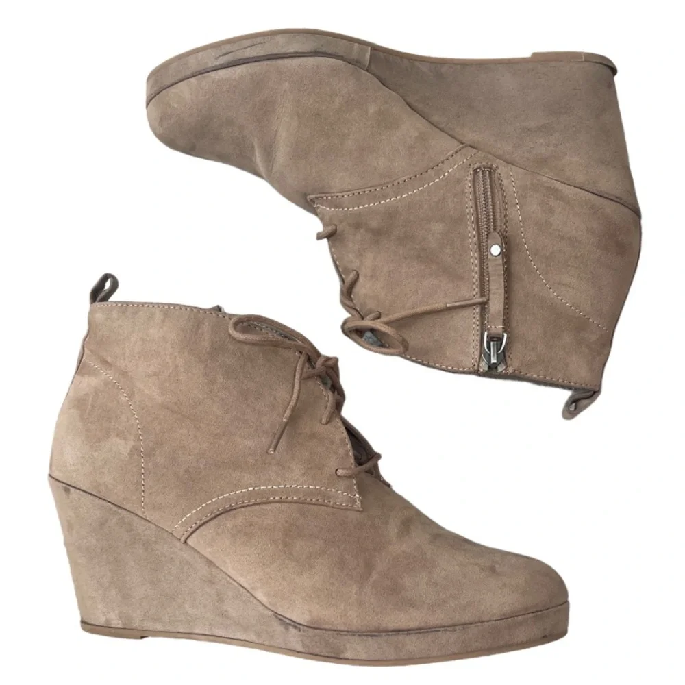 DV by Dolce Vita tan heeled